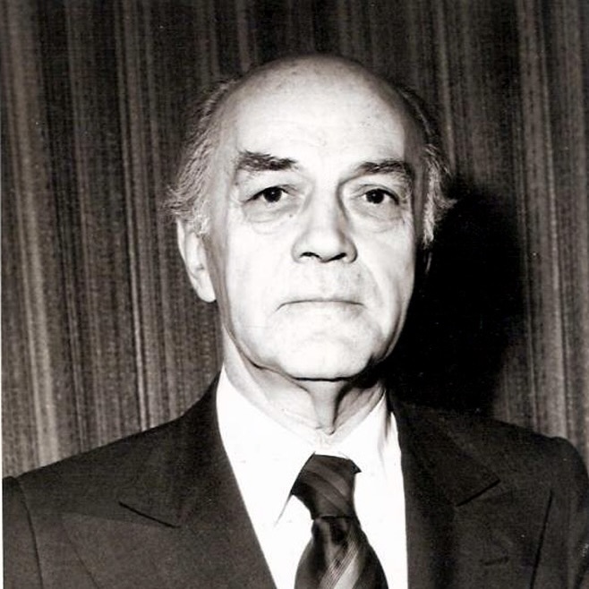 Hasan Esat Işık